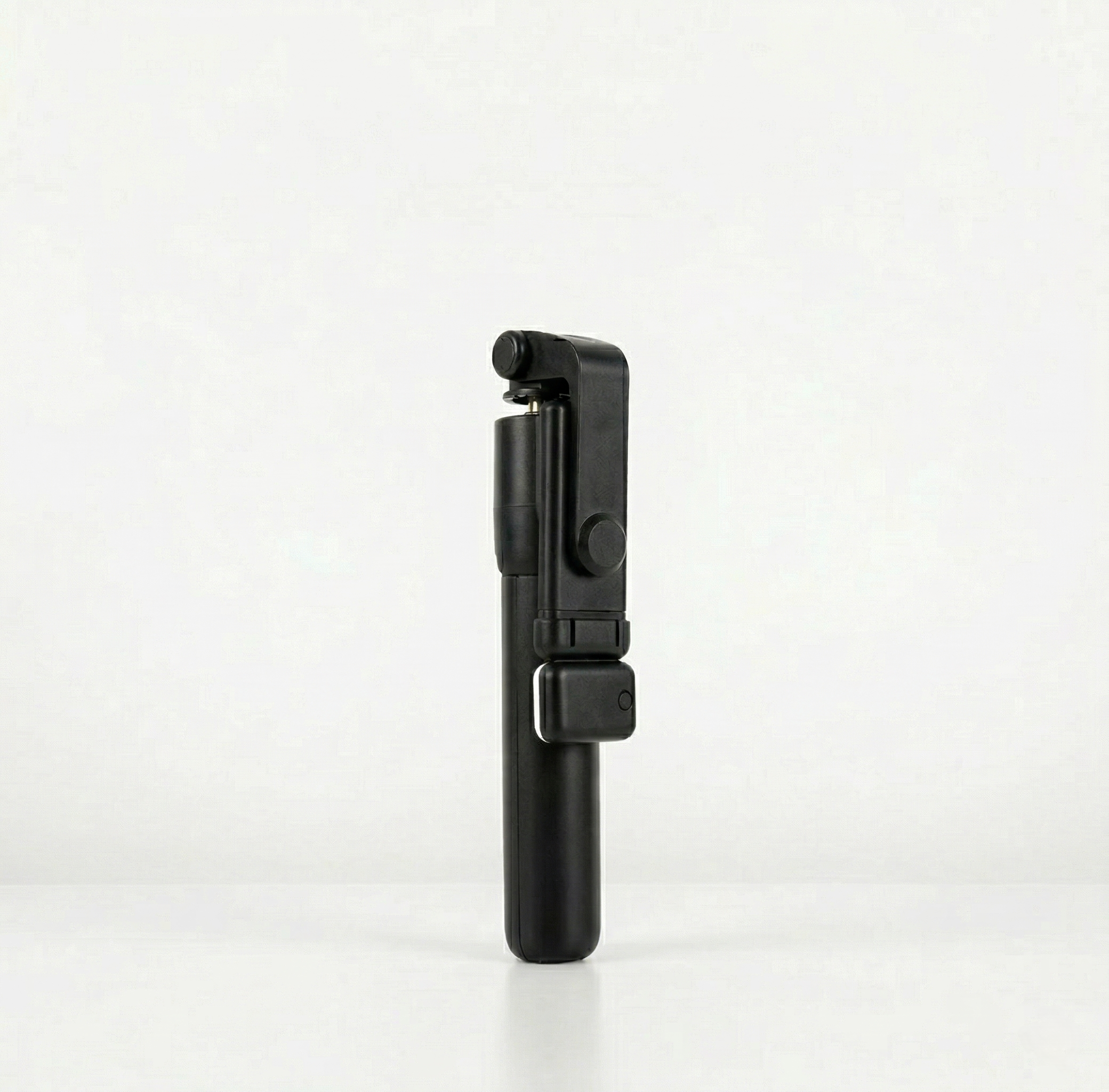 StudioPod™ | 4-in-1 Extendable Flash Tripod with Wireless Shutter Control